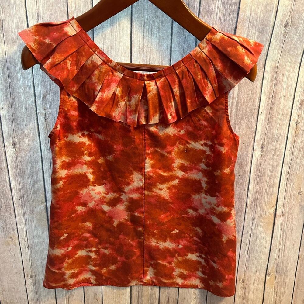 Banana Republic Women's Red Silk Ruffle Top size medium EUC - Picture 3 of 8